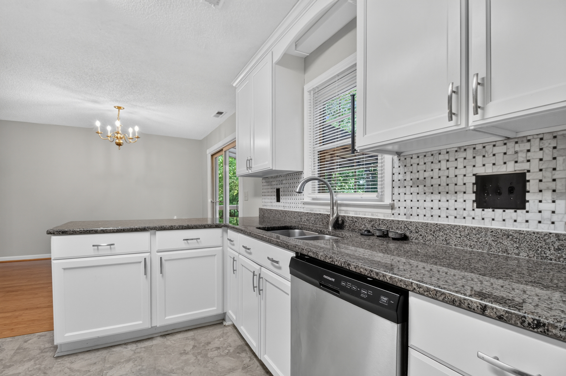New construction — HDR-4